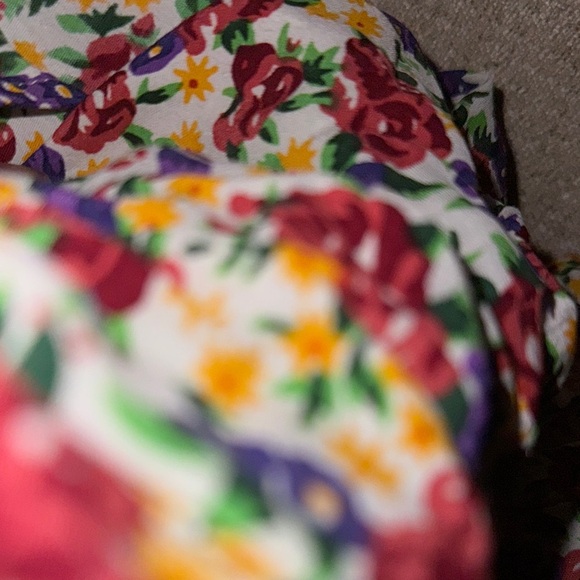 NWT FAITHFUL THE BRAND Lucy floral wrap top size XS - Picture 5 of 6